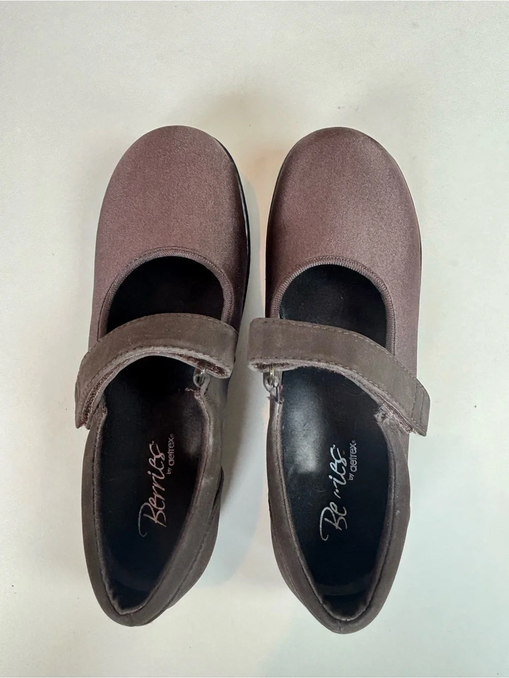 Aetrex Brown Mary Jane Comfort Flats Shoes Size 9